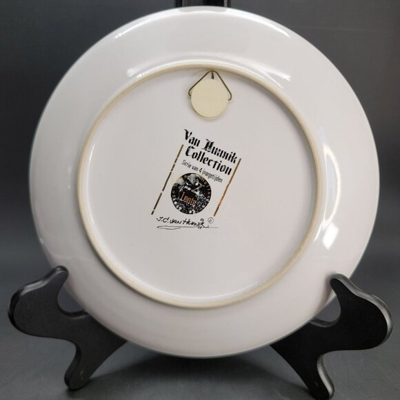 Van Hunnik Collection Decorative Plate With Windmill & Farm Scene 9.5" VL1002 - Picture 3 of 4
